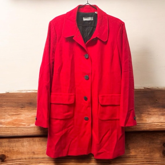 Liz Claiborne Red Trench Coat with Notched Lapel and Wool Blend - Picture 3 of 6